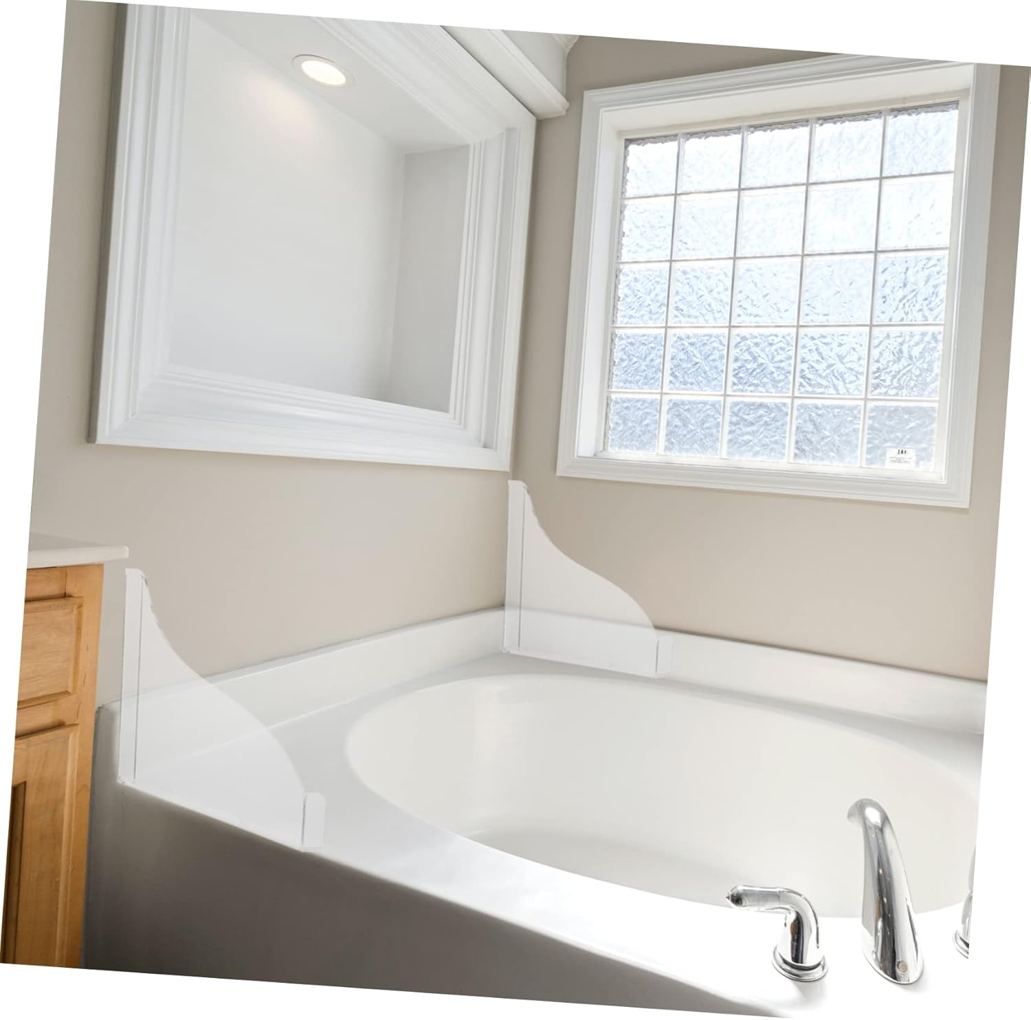 SOLUSTRE Acrylic Bath Tub Splashing Guard 1