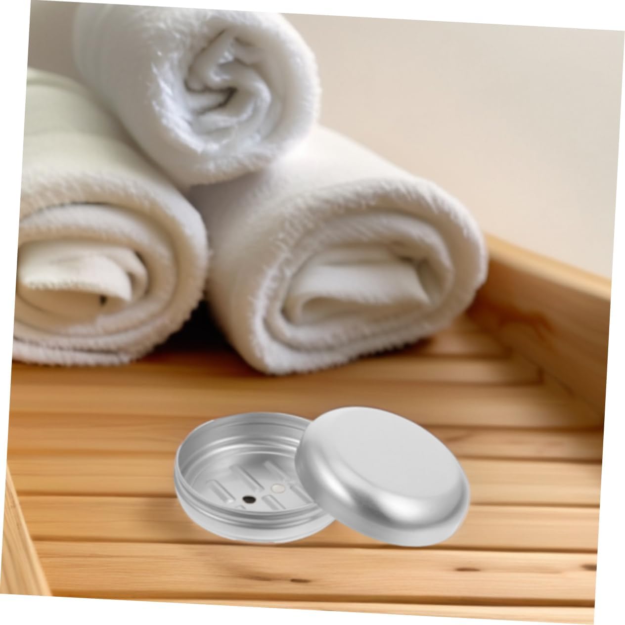 Ciieeo Round Aluminum Soap Dish with Leakproof Lid