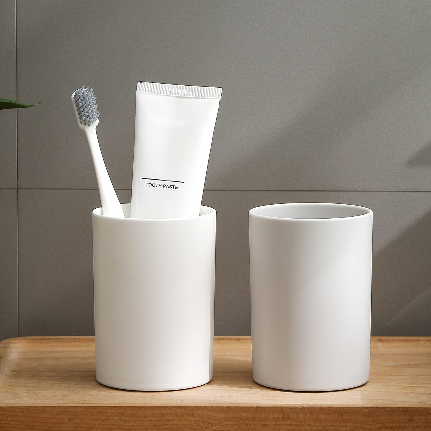 DeTii 105oz Reusable Bathroom Tumbler Cup 2PCS White