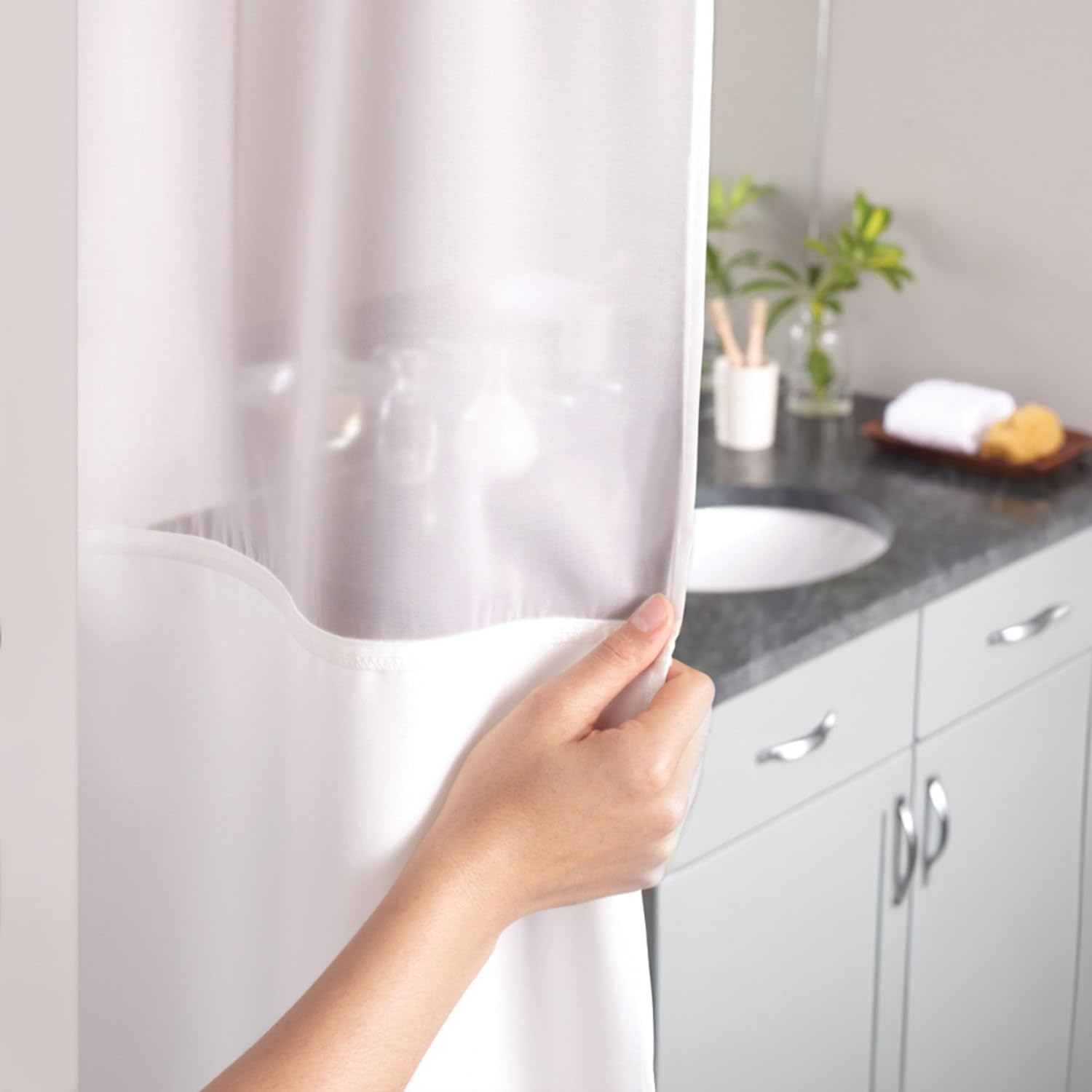 Hookless Escape 3-in-1 Shower Curtain Set White 71x74