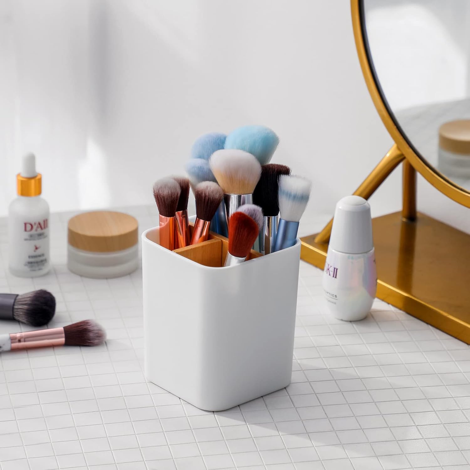 Heagoale 3 Slots Toothbrush and Toothpaste Holder