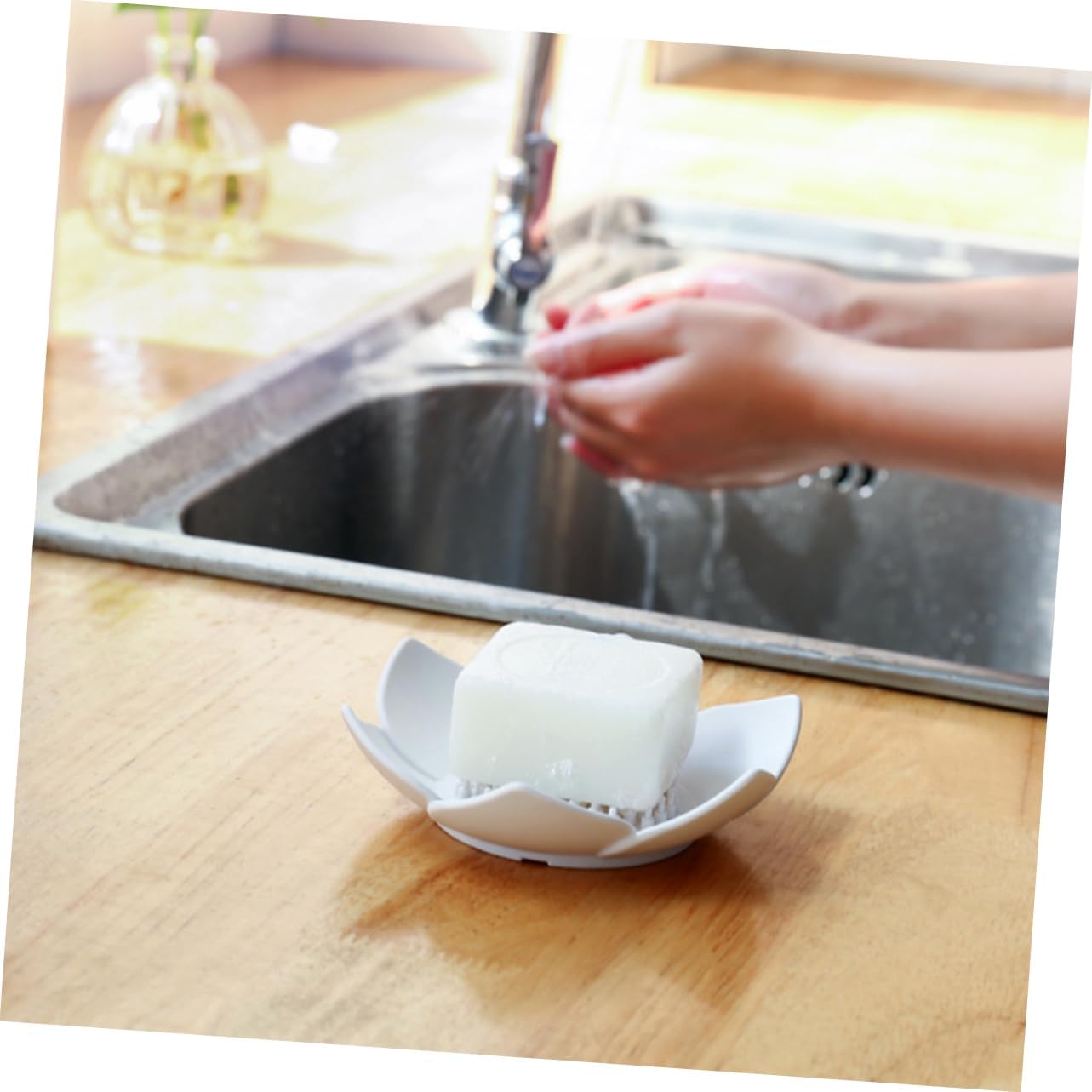 MAGICLULU Silicone Flower Soap Dish Drain Holder
