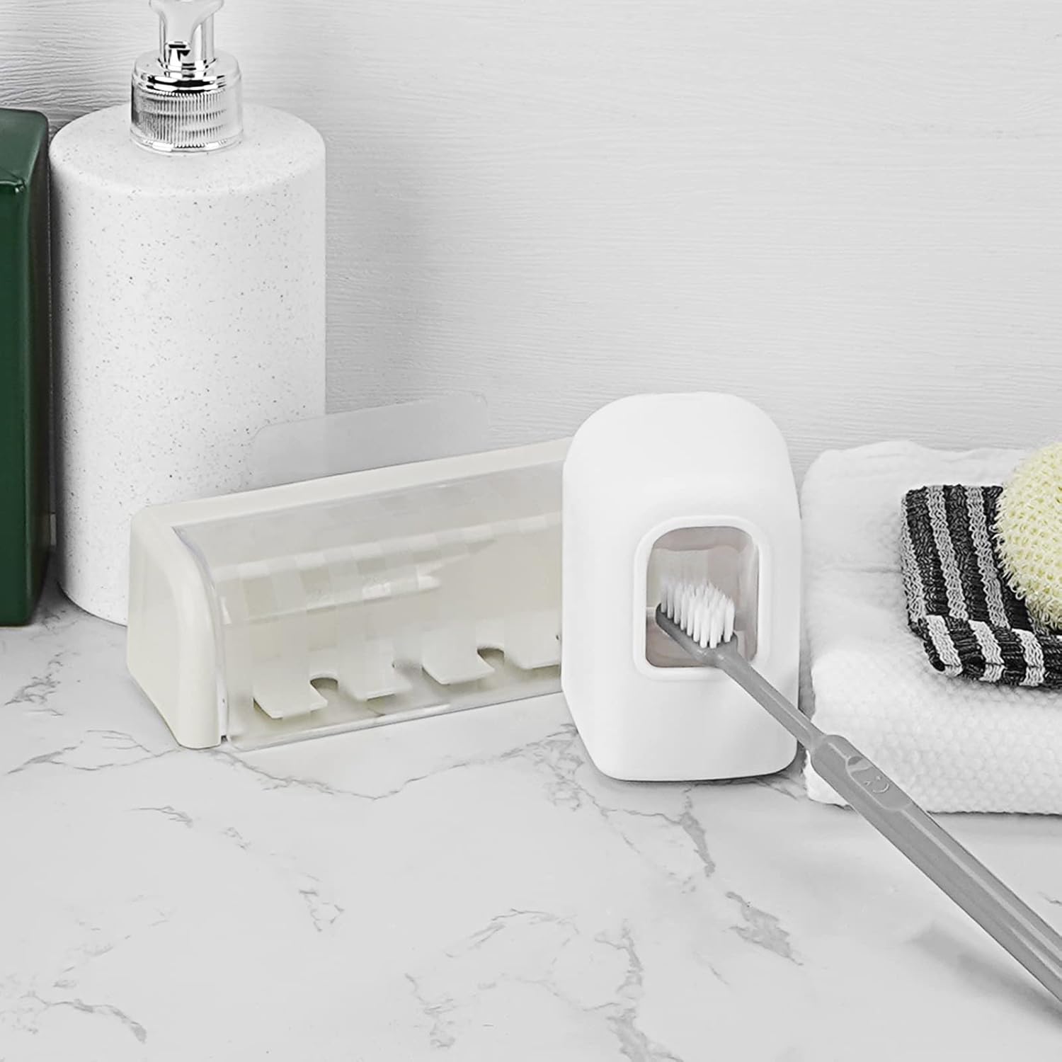 LUEXBOX 5 Slots Wall Mounted Toothbrush Holder with Cover