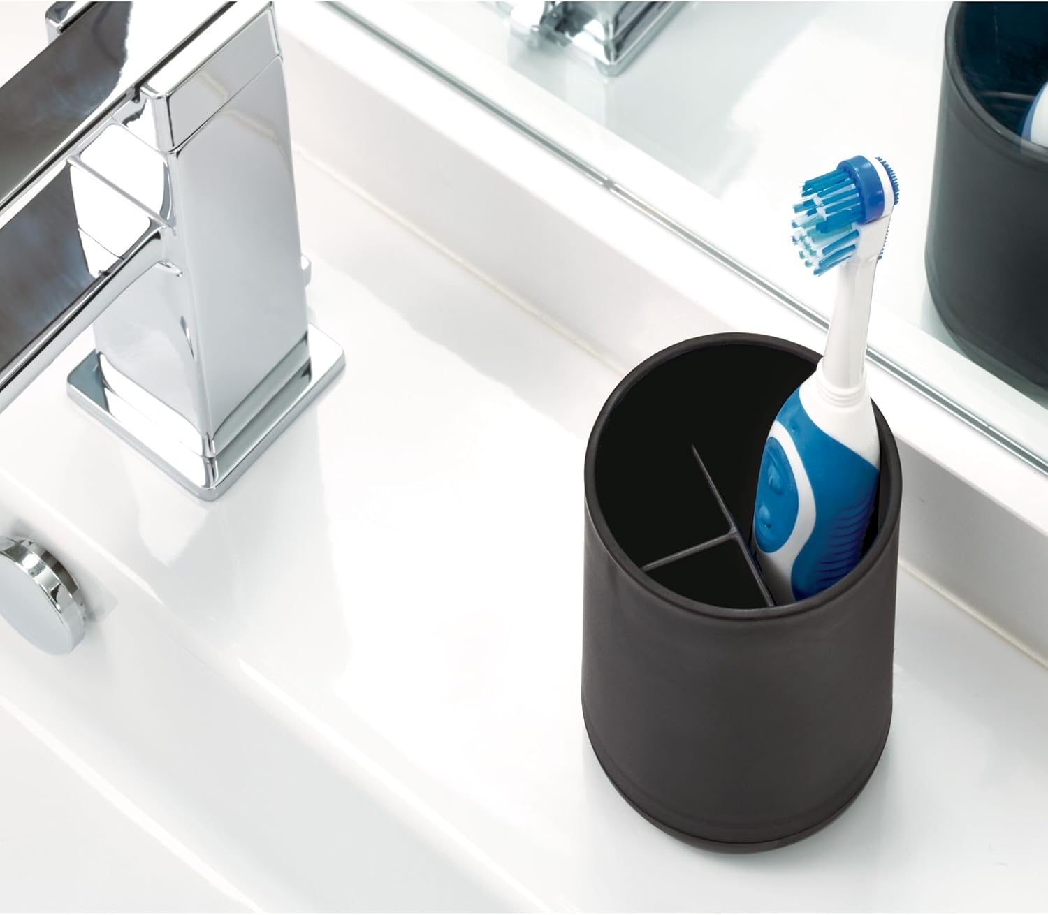 iDesign Cade Toothbrush Holder - Matte Black 3 Slots